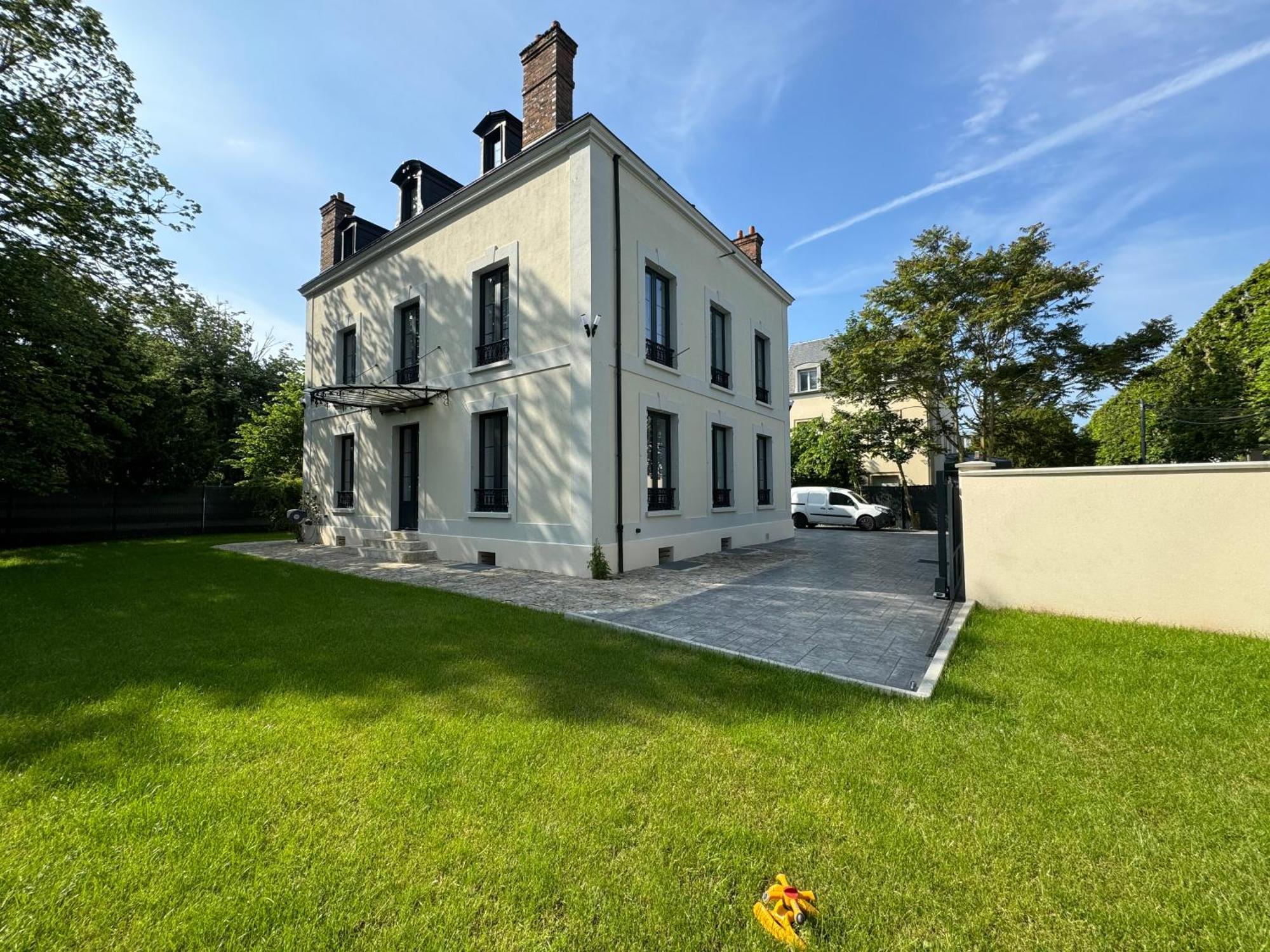 L'Etoile De Seine 77 Appartement 2 Dammarie-les-Lys Exterior photo